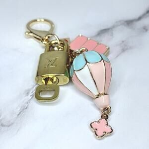 Louis Vuitton Lock & Key #311 with Hot Air Balloon & Suitcase Charms Keychain